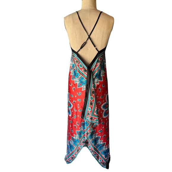 Silk Patterned Dress - Picture 3 of 4